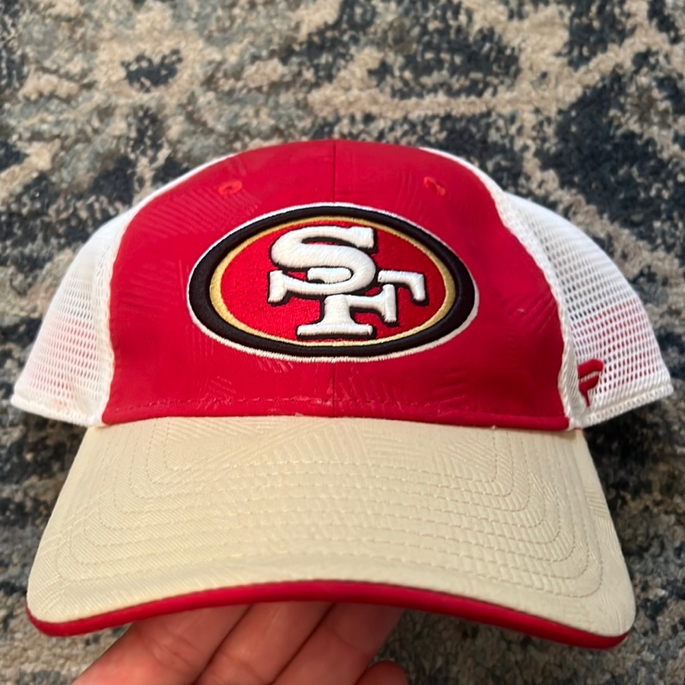 Fanatics San Francisco 49ers Trucker Snap Back Hat (Unisex) NWOT